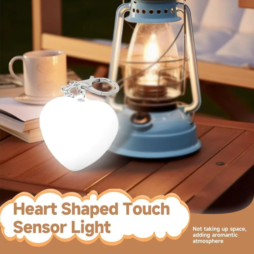 1/2PCS Purse Heart LED Light Handbag Lamp Automatic Motion Activated Purse Heart Shaped Night Light for Women Bah Purse Charm