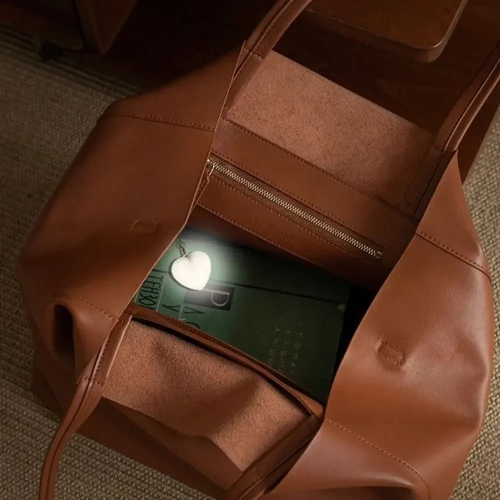 1pcs Purse Heart LED Light Handbag Lamp Automatic Motion Activated Purse Heart Shaped Light for Women Bah Purse Charm